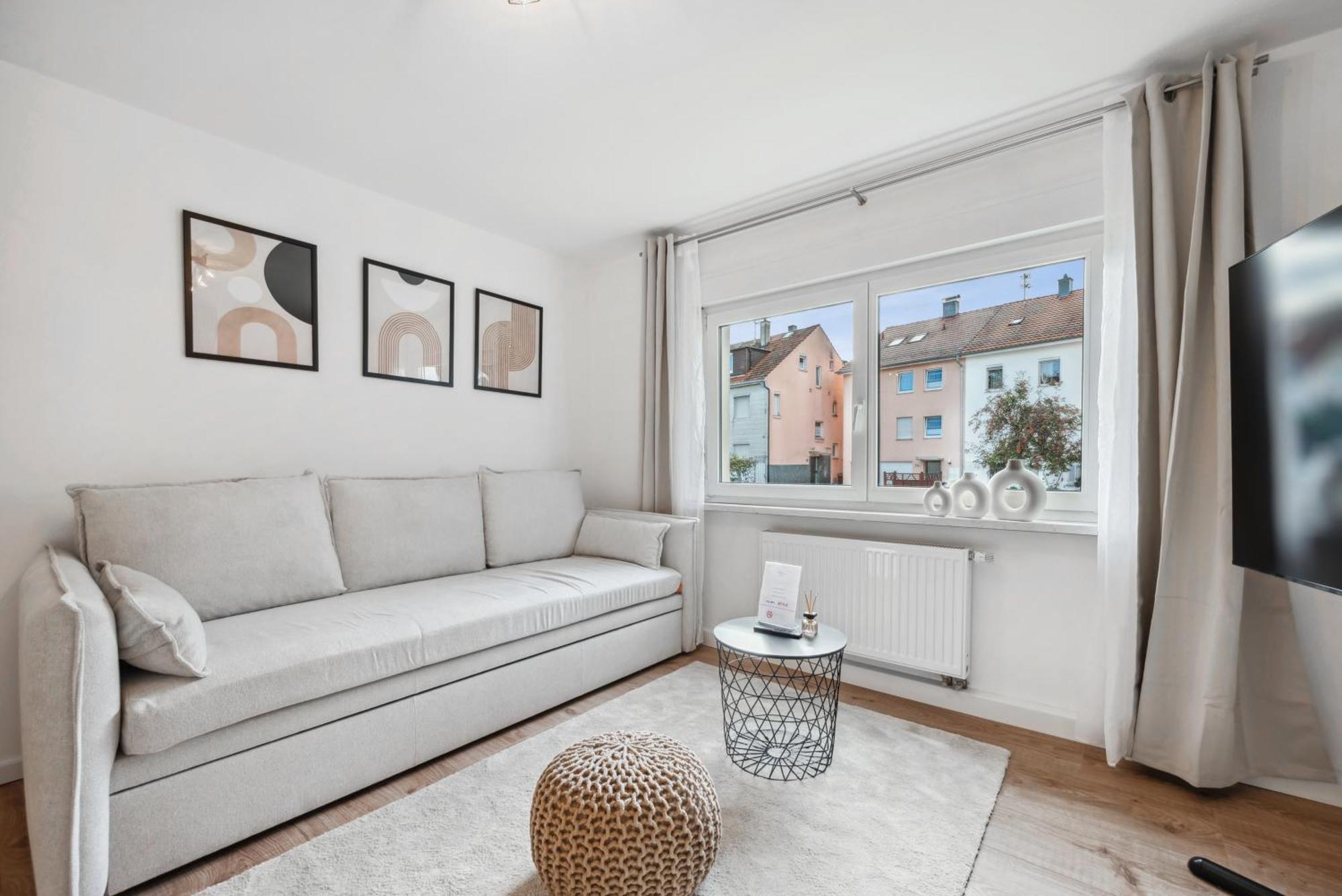 Malu Rooms - Ruhige Lage, Erdgeschoss, Smarttv, Netflix, 24H Checkin, 路德维希堡 外观 照片