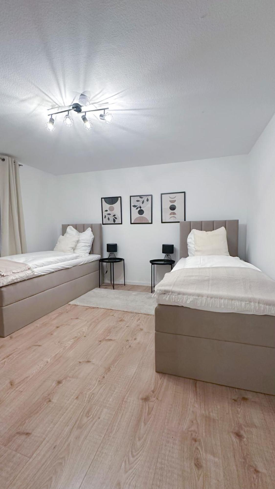 Malu Rooms - Ruhige Lage, Erdgeschoss, Smarttv, Netflix, 24H Checkin, 路德维希堡 外观 照片
