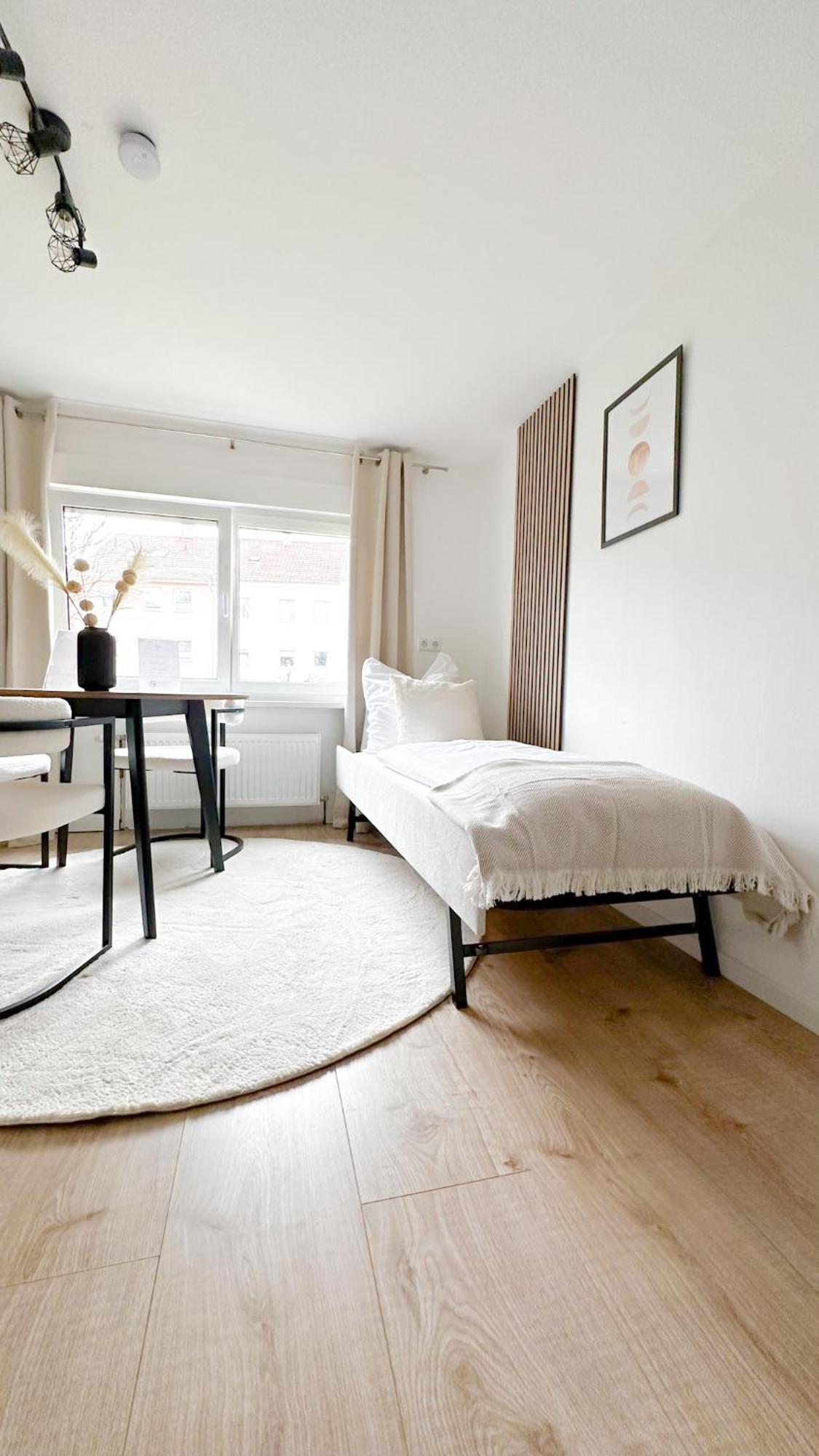 Malu Rooms - Ruhige Lage, Erdgeschoss, Smarttv, Netflix, 24H Checkin, 路德维希堡 外观 照片